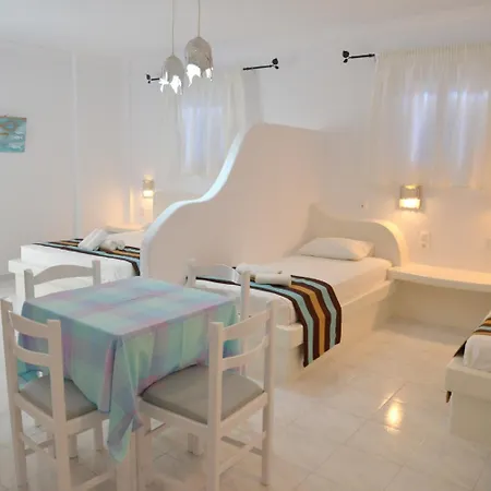 Giannis Hotel *
